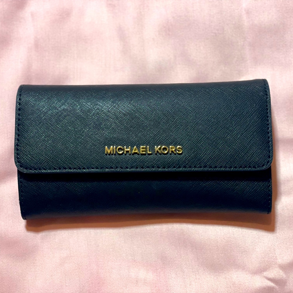 MK wallet